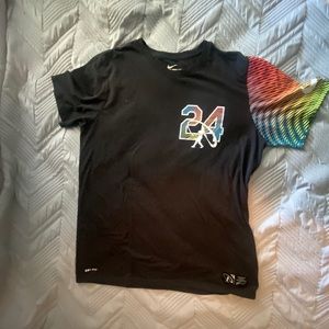 Nike t shirt